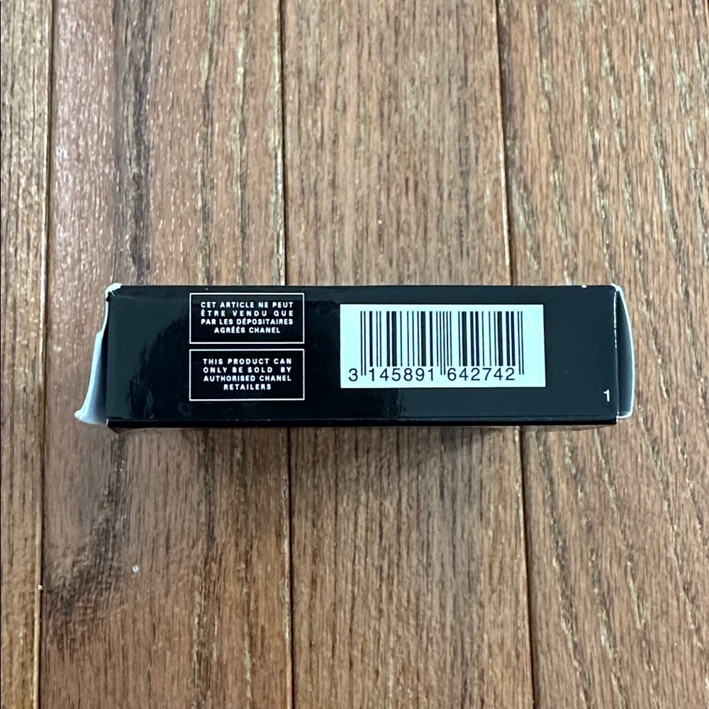 CHANEL Les 4 Ombres Quadra Eyeshadow - 274 - Picture 8 of 8